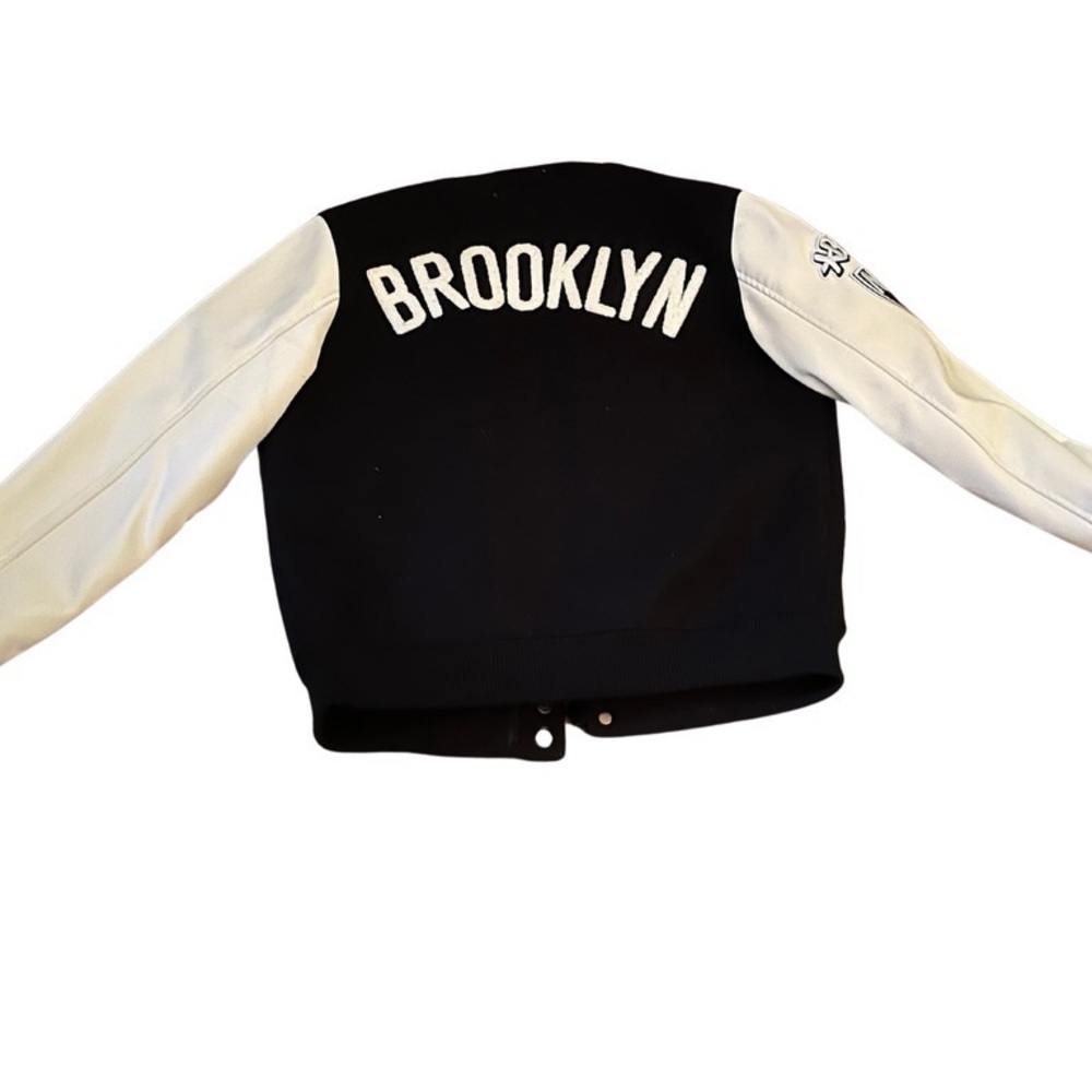 Brooklyn Nets Varsity